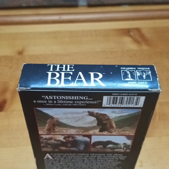 The Bear vhs Videotape - Picture 6 of 7